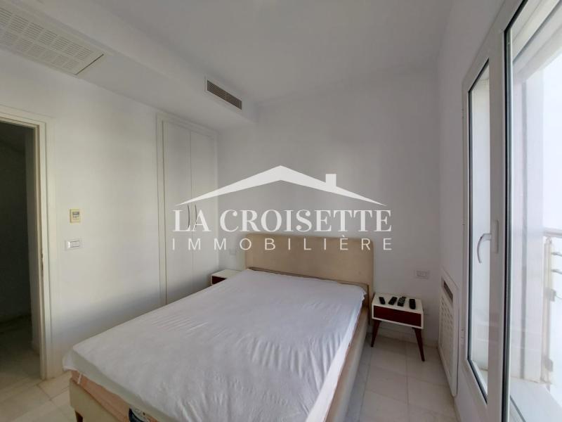 Triplex S+4 avec piscine à Gammarth